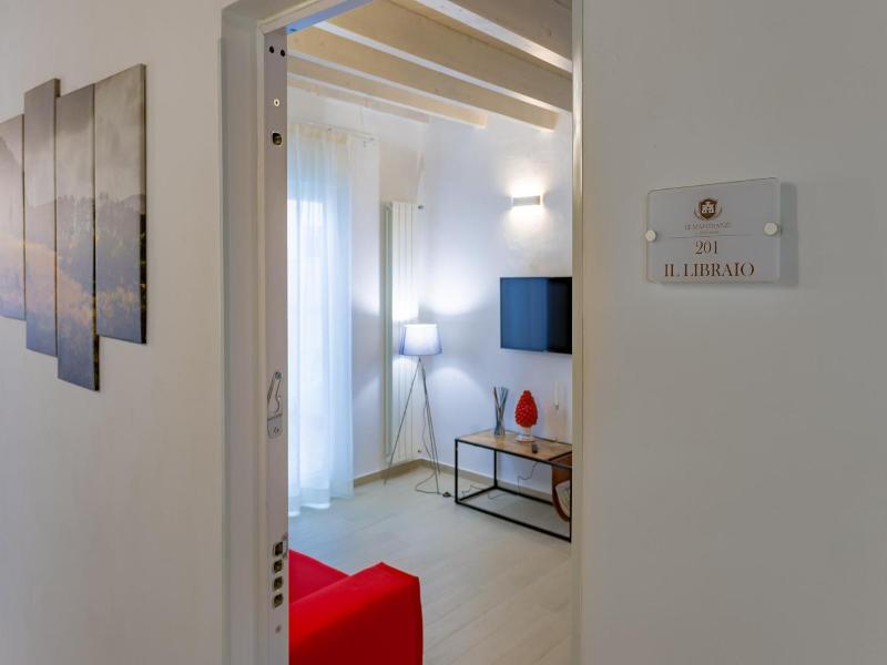 Le Maestranze Deluxe Rooms image