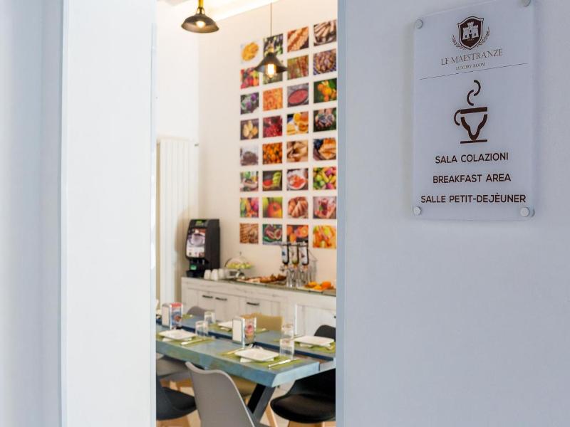 Le Maestranze Deluxe Rooms image
