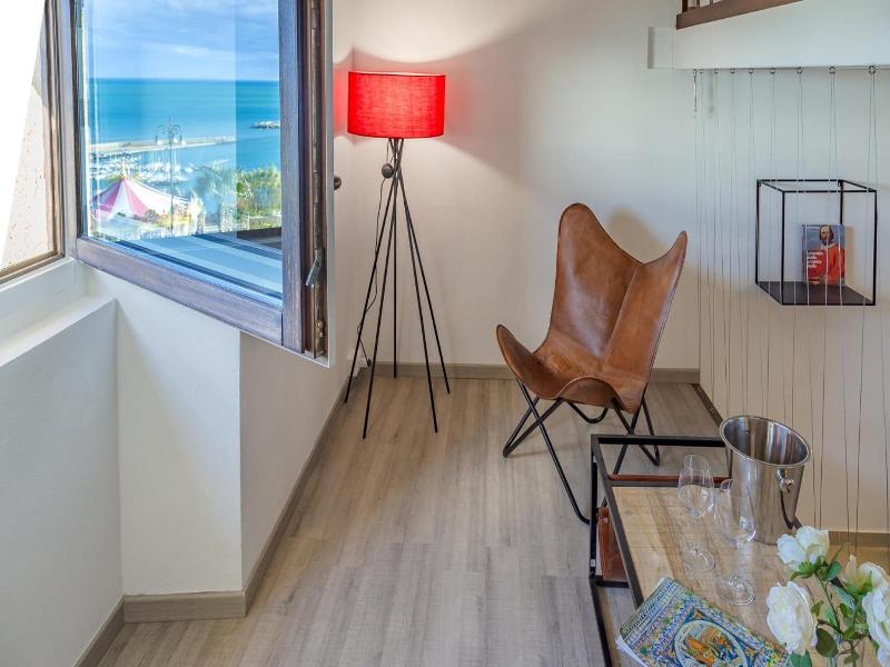 Le Maestranze Deluxe Rooms image