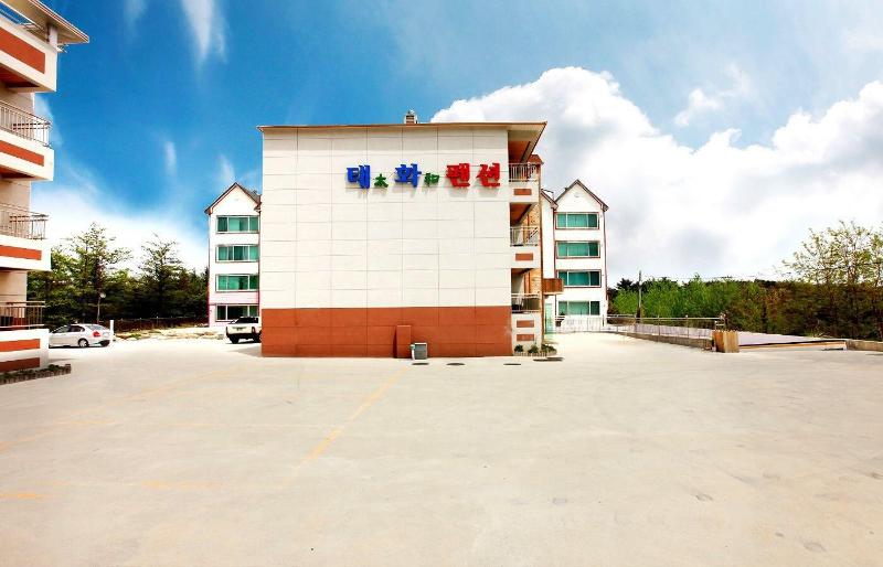 Taehwa Pension — general view