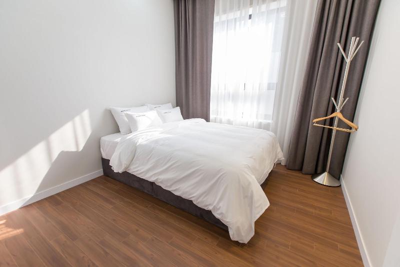 Hotel Raum image