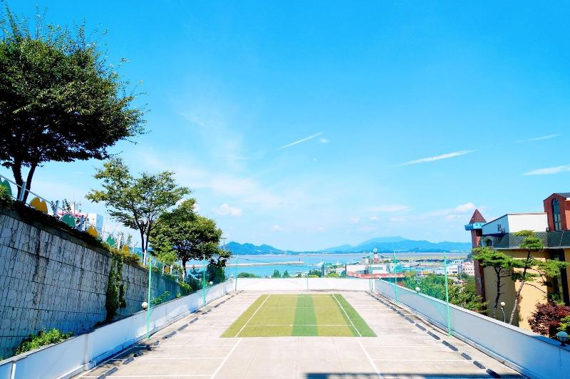 Zenith Hotel — main photo