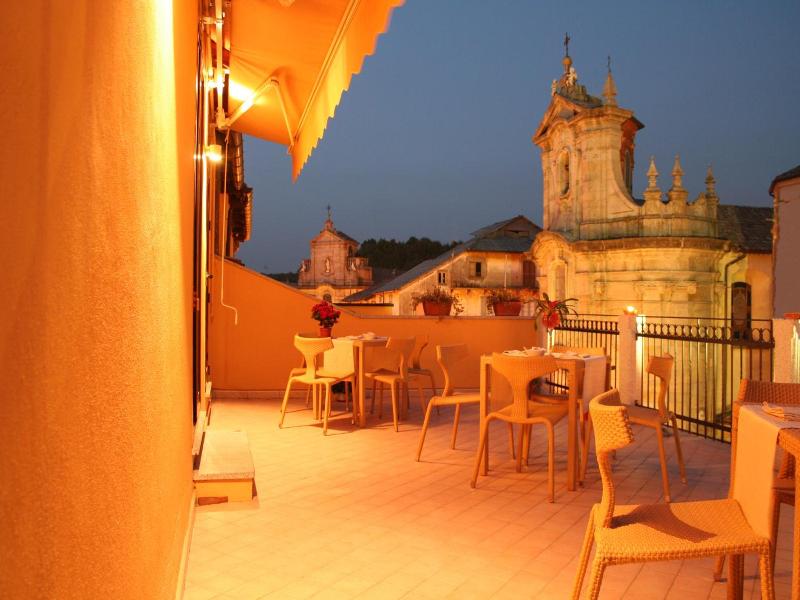 Hotel Conte Ruggero image