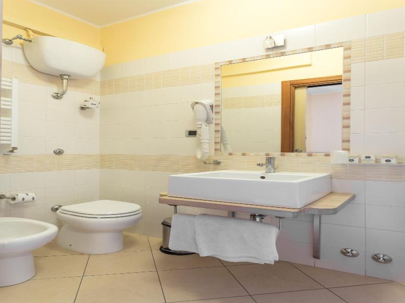 Hotel Conte Ruggero image