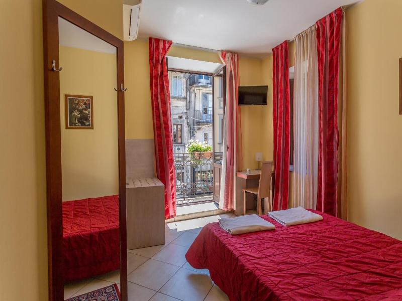 Hotel Conte Ruggero image