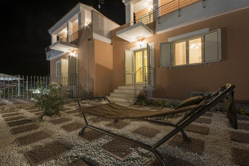 Villa Armonia image