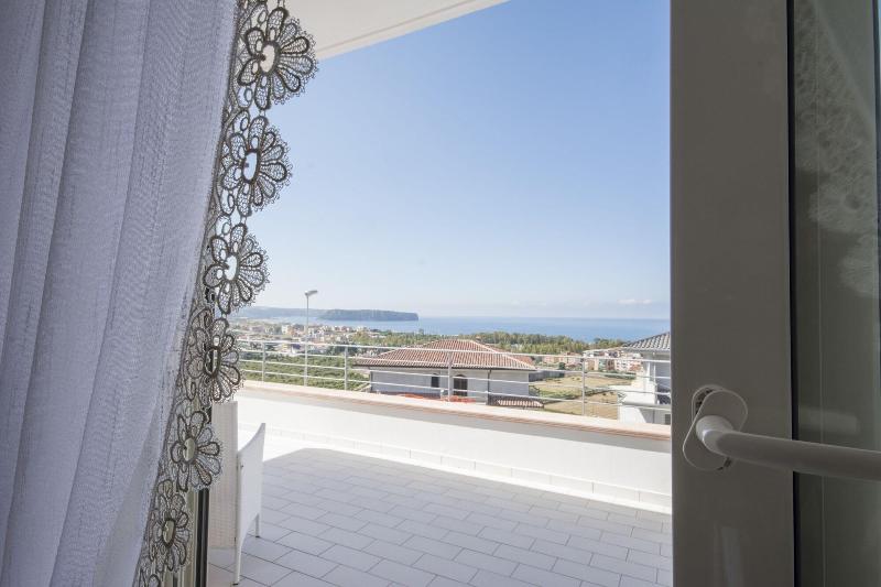 Villa Armonia image