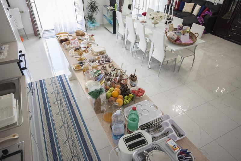Villa Armonia image