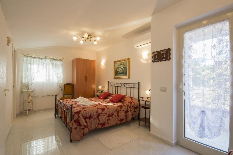 Villa Armonia image