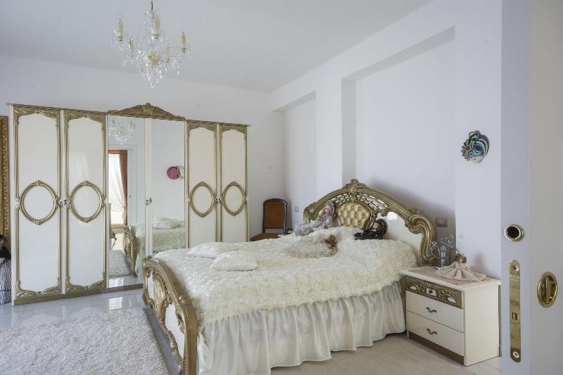 Villa Armonia image