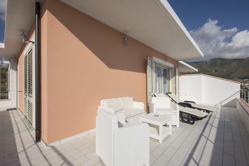 Villa Armonia image