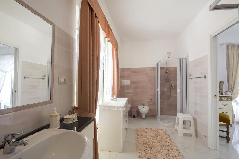 Villa Armonia image