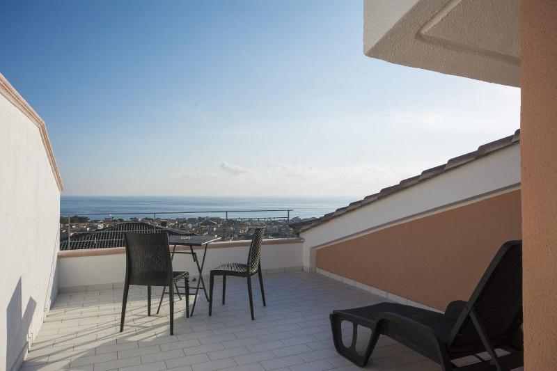 Villa Armonia image