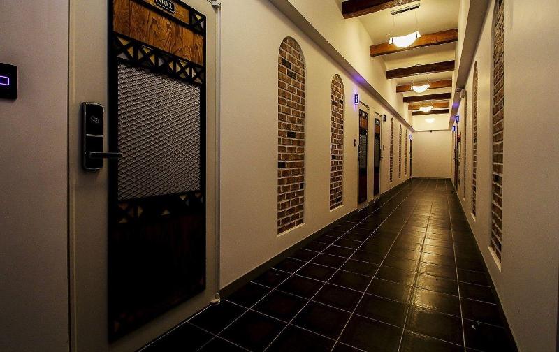 Dubai Hotel