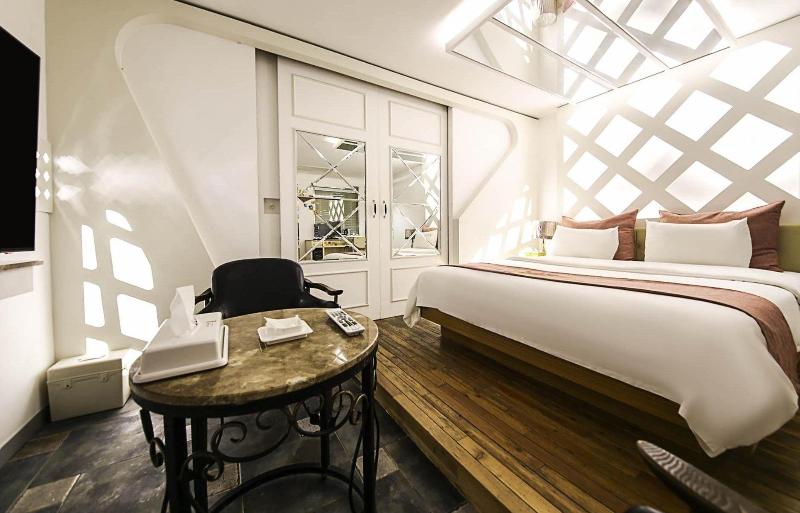 Dubai Hotel image