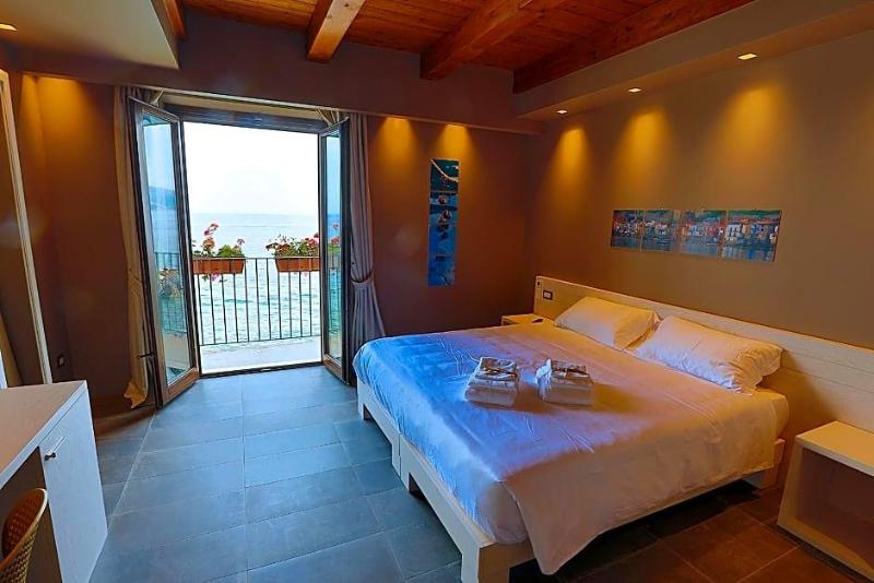 Il Casato Deluxe Rooms image