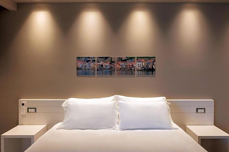 Il Casato Deluxe Rooms image