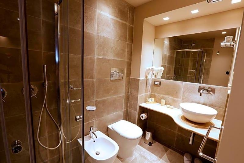 Il Casato Deluxe Rooms image