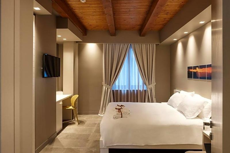 Il Casato Deluxe Rooms image