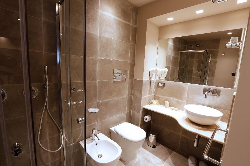 Il Casato Deluxe Rooms image
