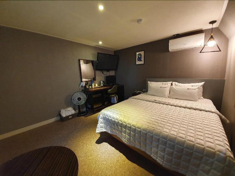Ts Hotel image