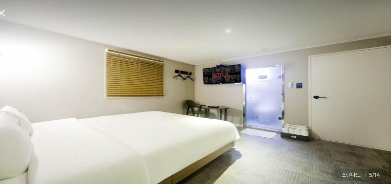 Ts Hotel image