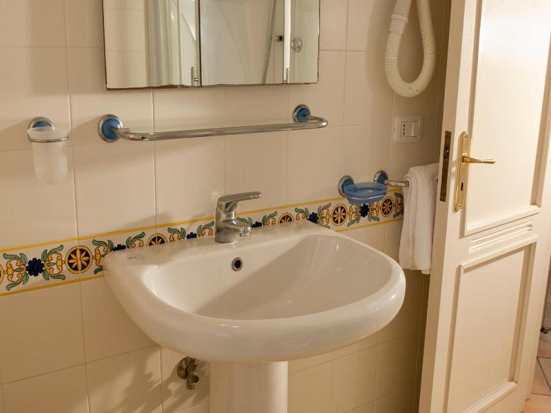 Hotel Paradiso Residence image