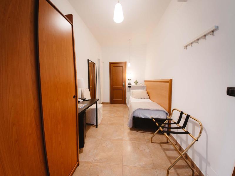 Hotel Accord Le Rose image