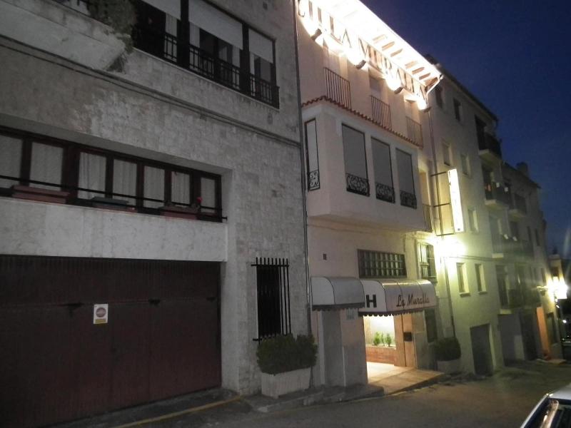 Hostal La Muralla — photo 4
