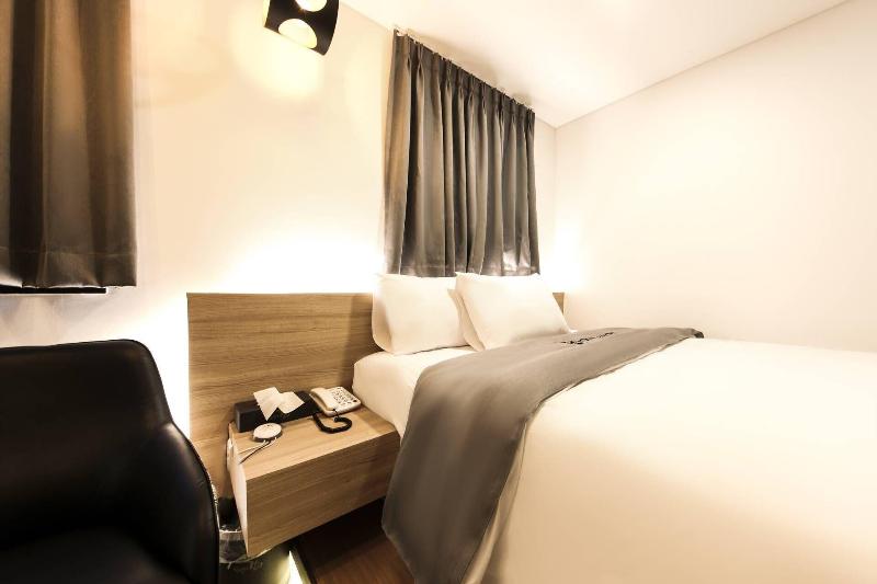 Hotel Gam image