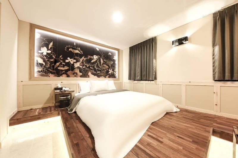 Hotel Gam image