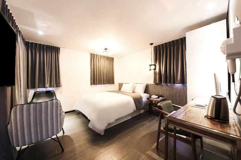 Hotel Gam image
