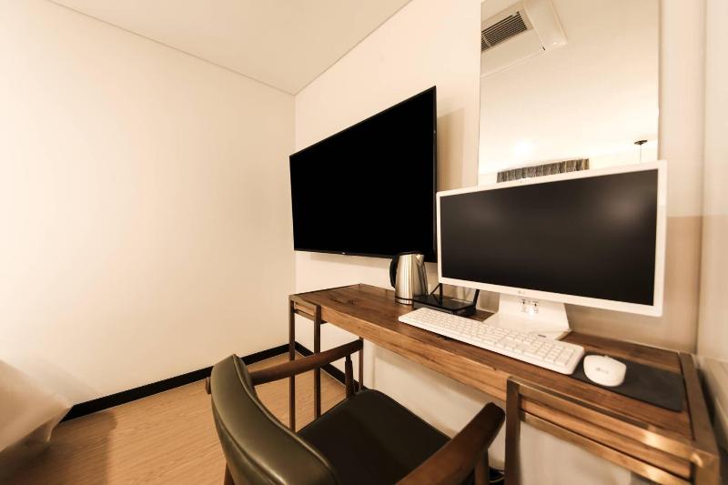 Hotel Gam image