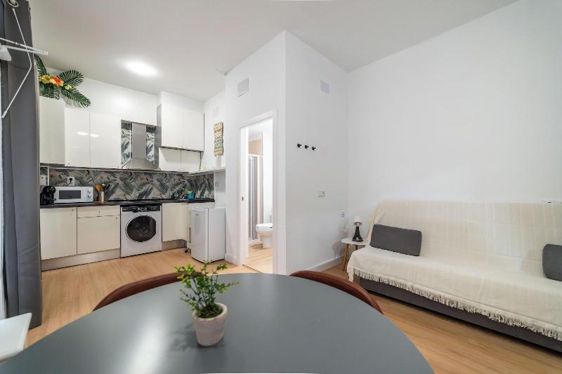 Hostal Quatre Llunes image
