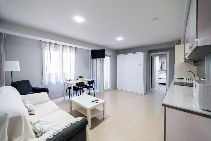Hostal Quatre Llunes image