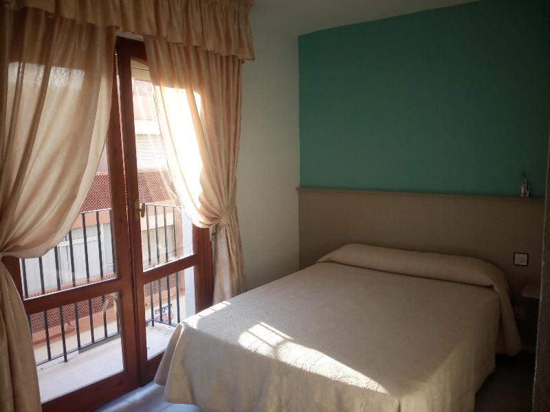 Hotel El Paraiso image