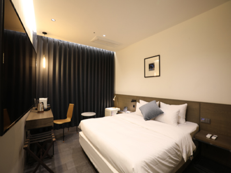Kynd Hotel image