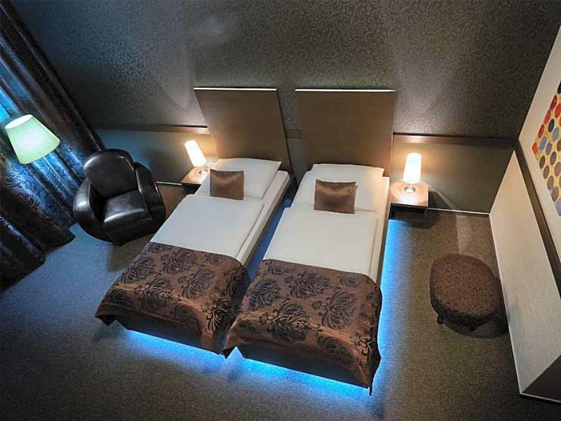 Hotel Centrum image