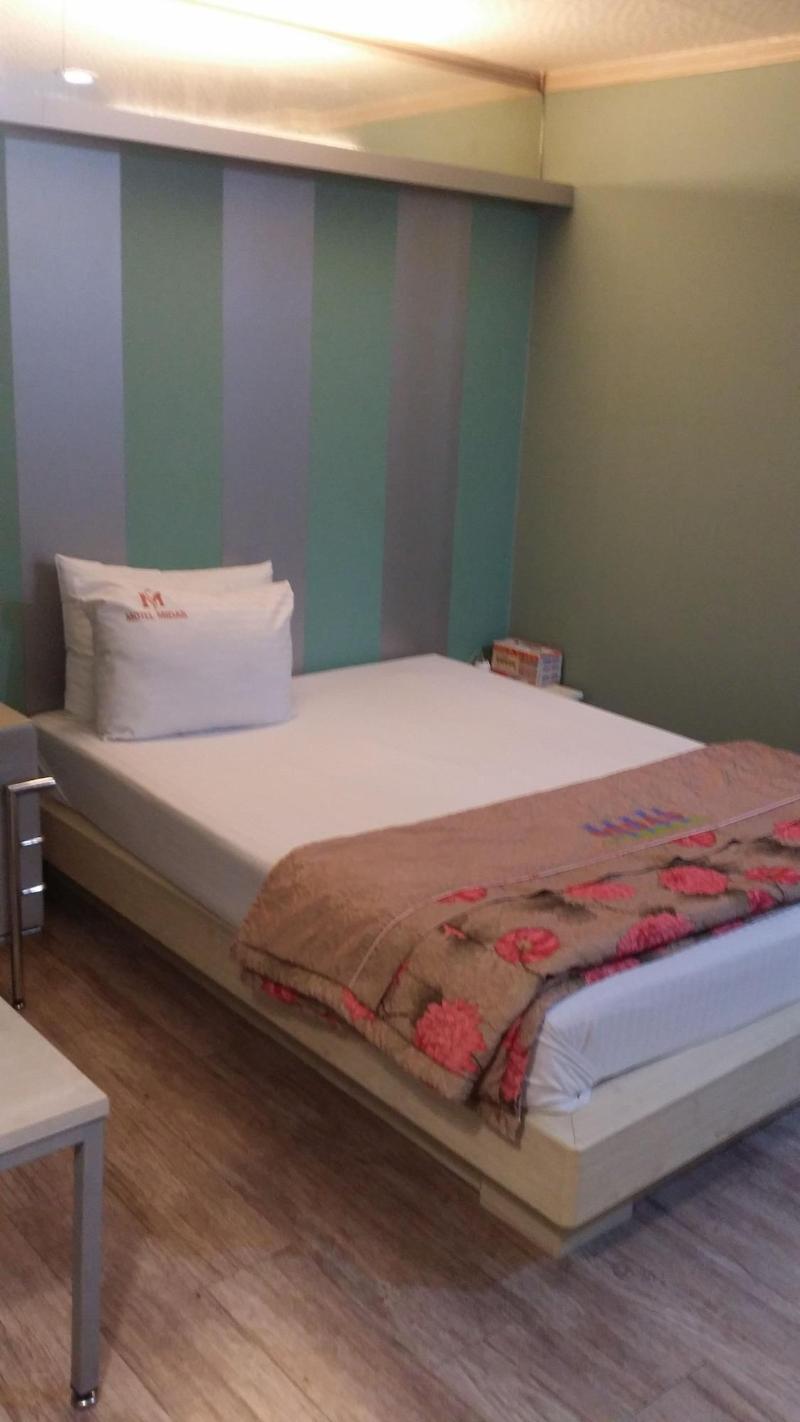 Midas Hotel image