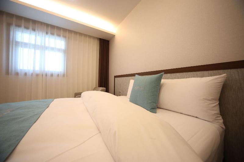 Hotel J's image