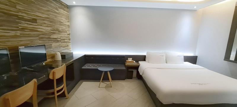 2Heaven Hotel image