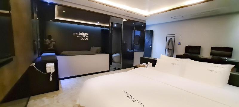 2Heaven Hotel image