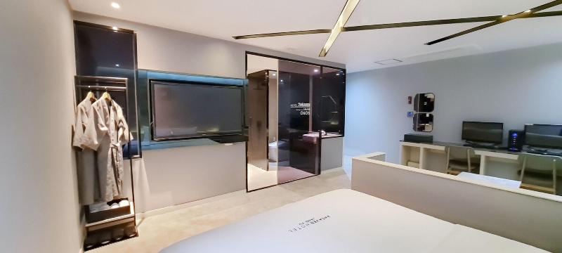 2Heaven Hotel image