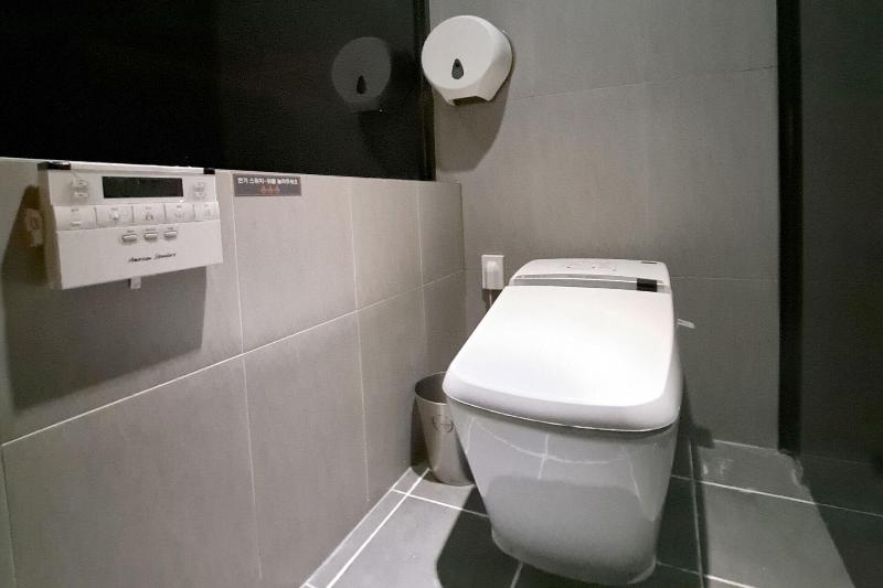 2Heaven Hotel image