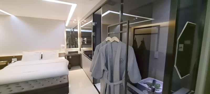 2Heaven Hotel image
