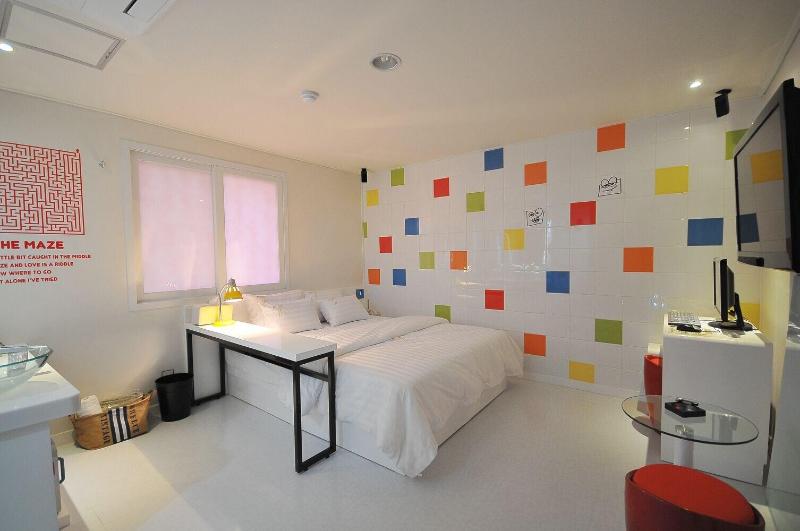 7 Motel image