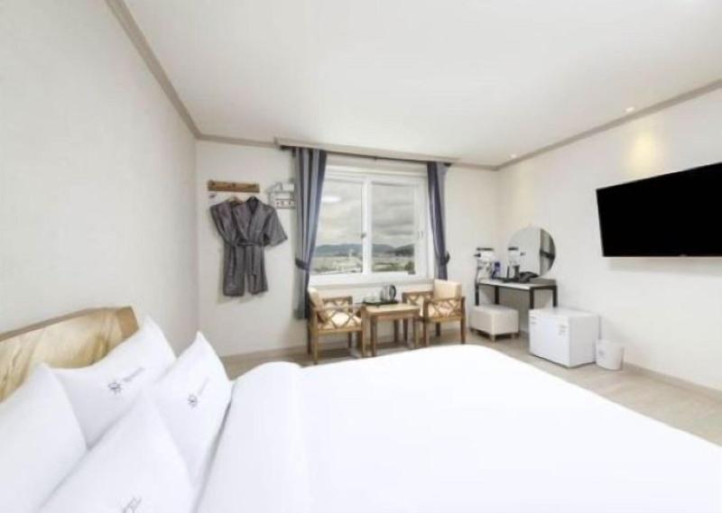 Mj Tour Hostel image