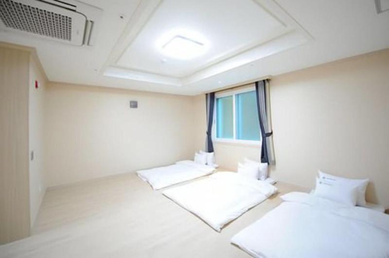 Mj Tour Hostel image