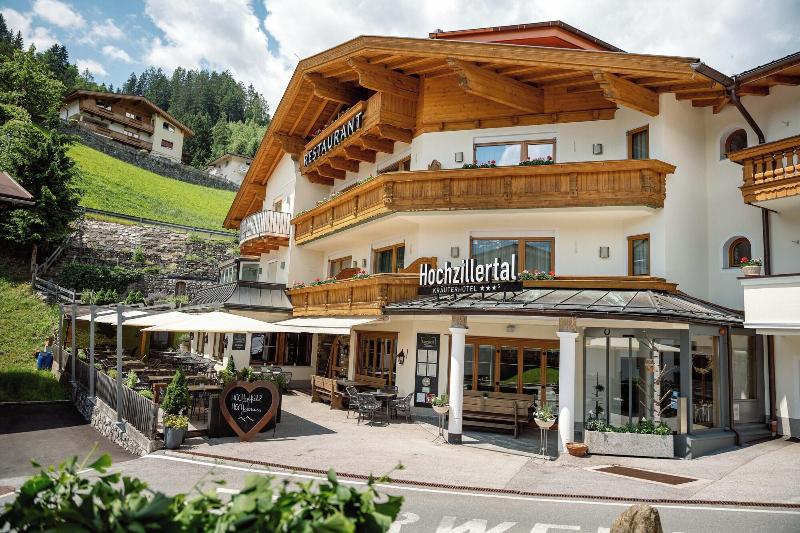 Hotel Hochzillertal image