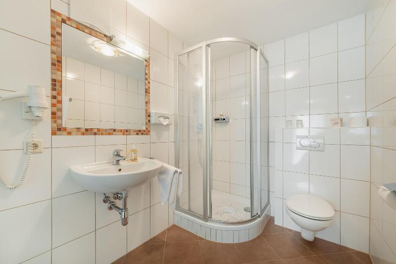Hotel Hochzillertal image